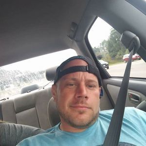 Meet your Posher, Adam